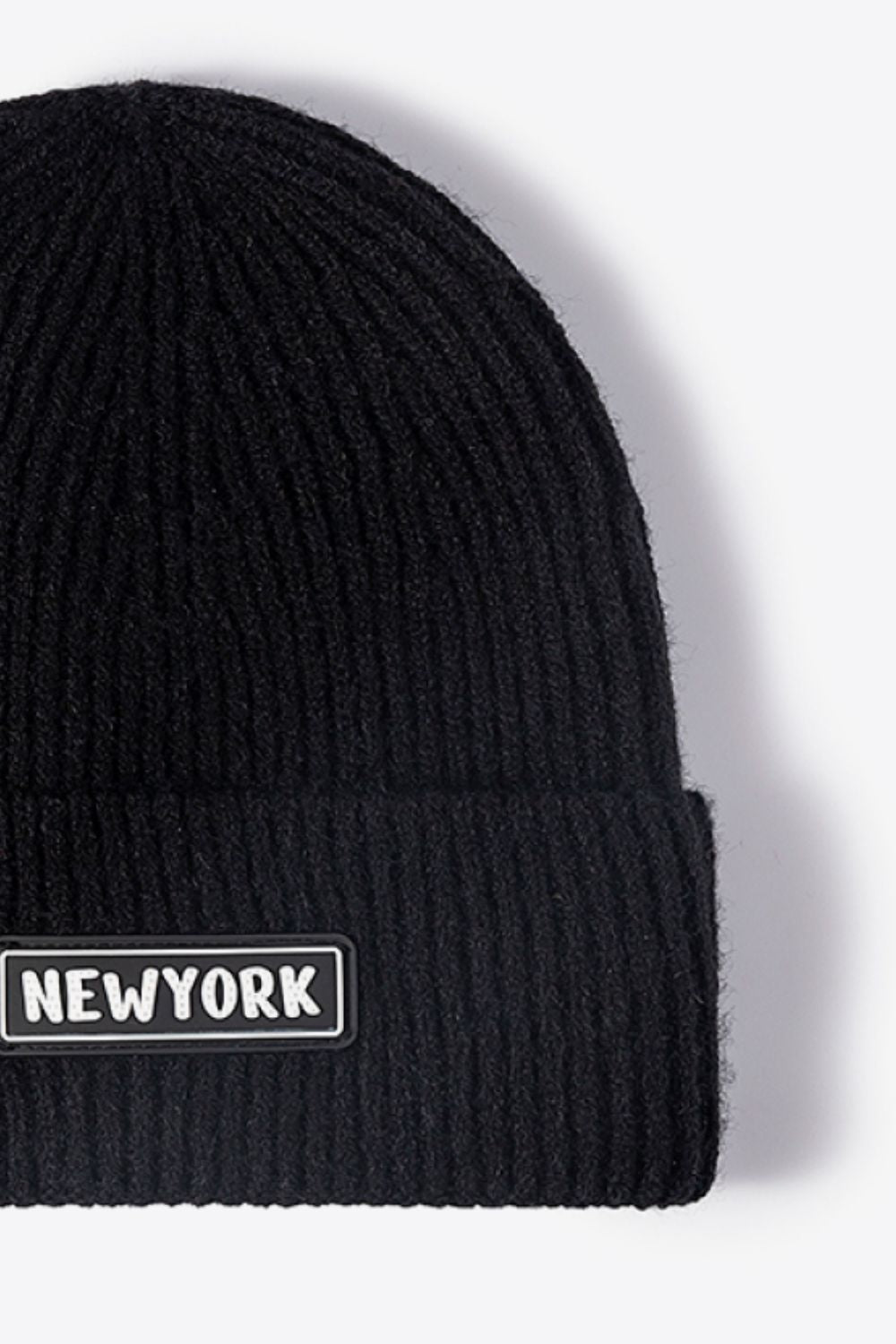 AHTC - NEWYORK Patch Rib-Knit Cuffed Beanie